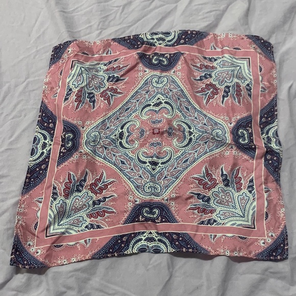 Black Brown 1826 Other - Black Brown 1826 Vintage Pink and Blue Paisley Pocket Square
